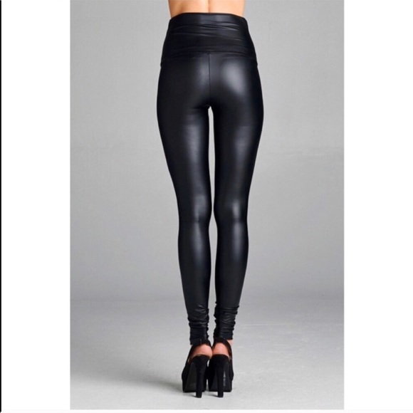 S-XL Avail! High Waisted Vegan Leather Leggings - Picture 3 of 7